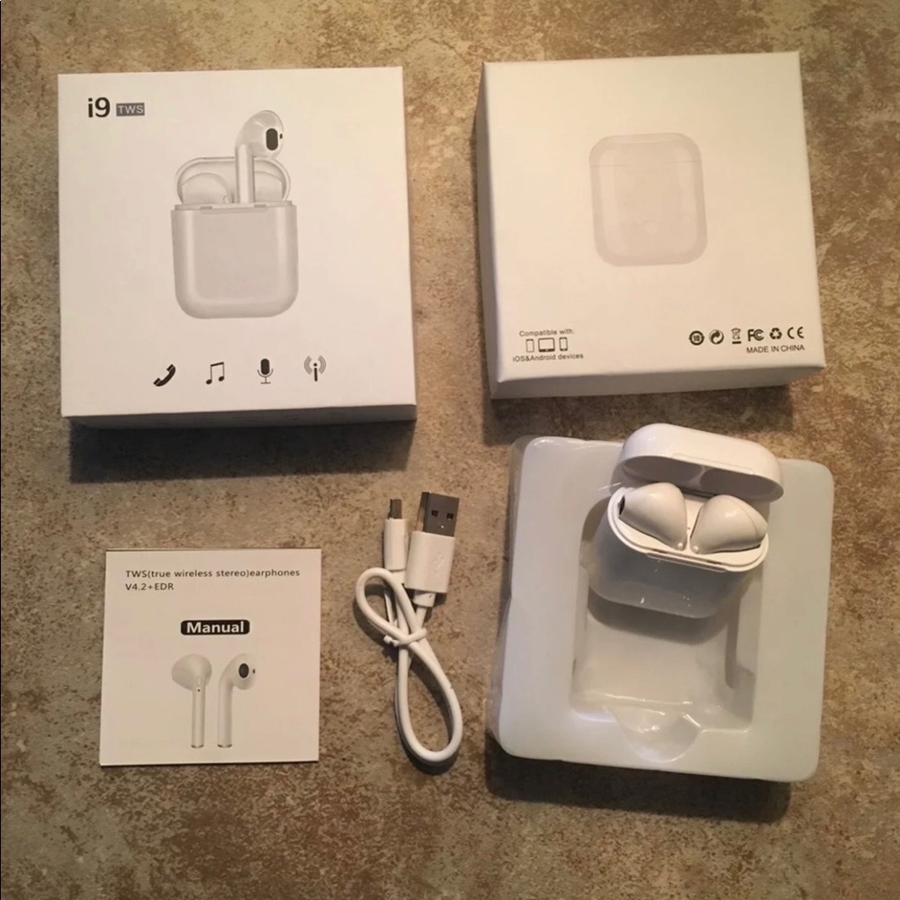 AirPods